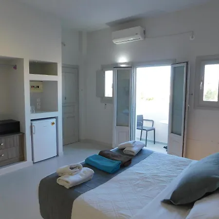Апартаменты Perissa South Beach Rooms
